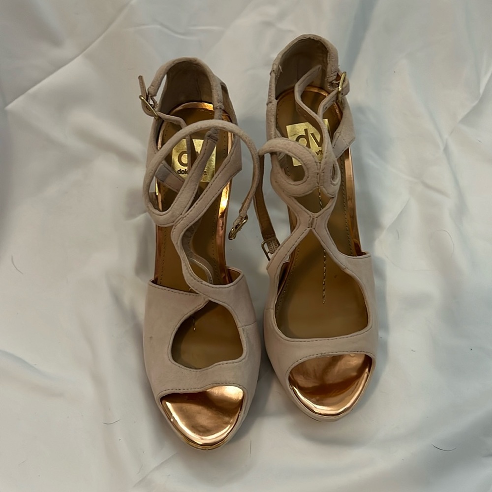 Dv by dolce vita blush suede heels